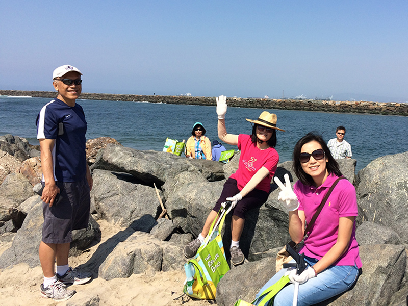 Seal beach cleanup