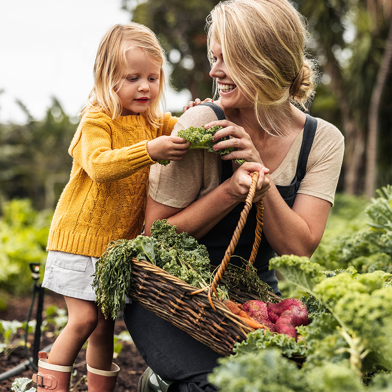 BWLA farm - happy mom and kid